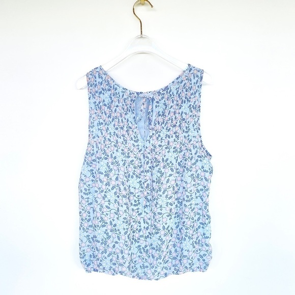 SALE 🛍️ MAX STUDIO floral sleeveless ruched top Womens size M - Picture 3 of 9